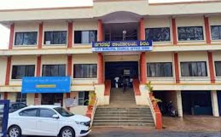 ನಗರಸಭೆ ಹೆಸರಲ್ಲಿ ಹಣ ಕೇಳುವವರಿದ್ದಾರೆ ಎಚ್ಚರ