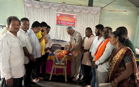 ಕಾಗೇರಿ ಸಮ್ಮುಖದಲ್ಲಿ ಬಿಜೆಪಿಗೆ ಸೇರ್ಪಡೆಯಾದ ಯುವಕರು