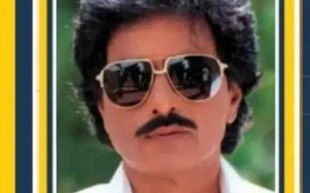 ದಿವಂಗತ ಸಾರೆಕೊಪ್ಪ ಬಂಗಾರಪ್ಪ ಅವರ ಜನ್ಮದಿನದ ಸ್ಮರಣೆ.