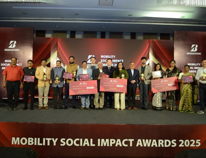 ಎಪಿಡಿ ಮತ್ತು ಎಸ್.ಆರ್.ಎಫ್.ಗೆ  ಮೊಬಿಲಿಟಿ ಸೋಷಿಯಲ್ ಇಂಪ್ಯಾಕ್ಟ್  ಪುರಸ್ಕಾರ