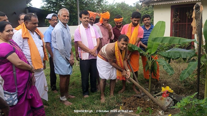ಹನುಮಂತಕೊಪ್ಪದ ನೂತನ ದೇವಾಲಯದ ಕಟ್ಟಡ ನಿರ್ಮಾಣಕ್ಕೆ ಭೂಮಿಪೂಜೆ