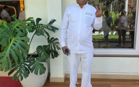 ಕೆ.ಡಿ.ಸಿ.ಸಿ ಚುನಾವಣೆಯಲ್ಲಿ ಗೆಲುವು: ಕೃಷ್ಣಾ ದೇಸಾಯಿಗೆ ಅಭಿಮಾನಿ ಬಳಗದಿಂದ ಗೌರವ ಸನ್ಮಾನ