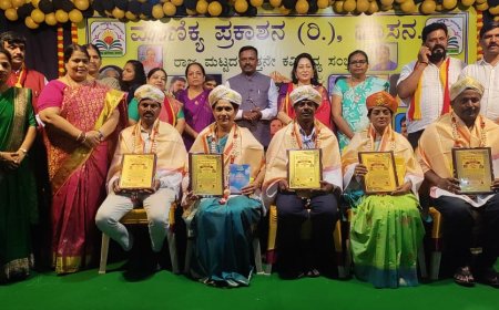 ದೀಪಾಲಿ ಸಾಮಂತರಿಗೆ ಹೊಯ್ಸಳ ಸಾಹಿತ್ಯ ರಾಜ್ಯ ಪ್ರಶಸ್ತಿ ಪ್ರದಾನ