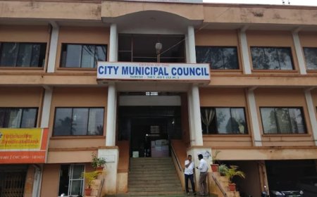 ಶಿರಸಿ ನಗರ ಸಭೆಗೆ ಜಿಲ್ಲಾಧಿಕಾರಿಯೇ ಆಡಳಿತಾಧಿಕಾರಿ