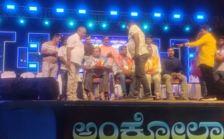 ಅಂಕೋಲಾ ಕರಾವಳಿ ಉತ್ಸವದಲ್ಲಿ ರಕ್ತದಾನಿ ರಾಘಣ್ಣನಿಗೆ ಸನ್ಮಾನ