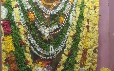 ಶ್ರೀ ಪೇಟೆ ಹನುಮಂತ ದೇವರಿಗೆ ದೀಪೋತ್ಸವ ಸೇವೆ