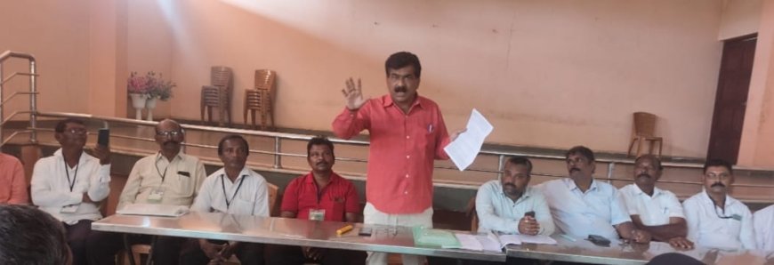 ಒಕ್ಕಲೆಬ್ಬಿಸುವ ಪ್ರಕ್ರಿಯೇ ಕಾನೂನು ಬಾಹಿರ: ಹೈ ಕೋರ್ಟಗೆ ಸಾರ್ವಜನಿಕ ಹಿತಾಸಕ್ತಿ ಅರ್ಜಿ ದಾಖಲಿಸಲು ನಿರ್ಧಾರ -ರವೀಂದ್ರ ನಾಯ್ಕ