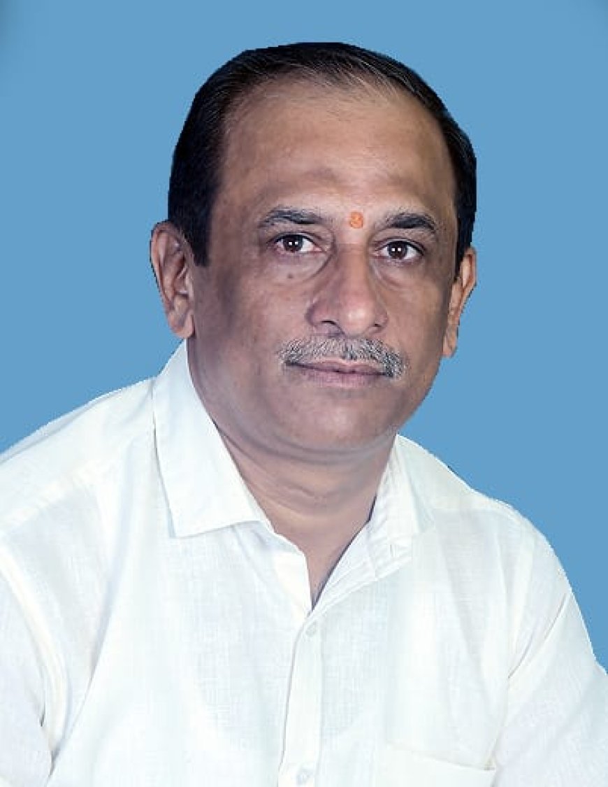 ಮೊದಲು ಜನಪರ ಆಡಳಿತಕ್ಕೆ ಉಪದೇಶ ಮಾಡಿ: ಕಾಂಗ್ರೆಸ್‌ ನಾಯಕರಿಗೆ ಸದಾನಂದ ಭಟ್‌ ಕಿವಿಮಾತು