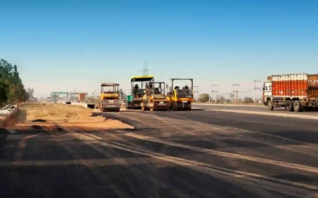 ಶಿರಸಿ–ಕುಮುಟ ರಸ್ತೆ ಸಂಚಾರ ನಿರ್ಬಂಧ: ಒಂದು ವರ್ಷದ ಸಂಕಷ್ಟ ಮತ್ತು ಆರ್ಥಿಕ ನಷ್ಟದ ಕಠಿಣ ಸತ್ಯ