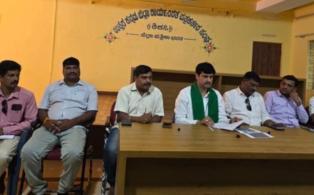 ಕಳೆದ ವರ್ಷದ ಜಾತ್ರೆ ಅನುದಾನ ೫ ಕೋಟಿ ಇನ್ನೂ ಬಂದಿಲ್ಲ: ಭೀಮಣ್ಣ ವಿರುದ್ಧ ಅನಂತಮೂರ್ತಿ ವಾಗ್ದಾಳಿ