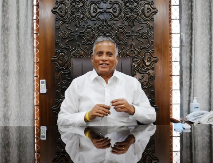 ತಾಳಗುಪ್ಪ–ಶಿರಸಿ–ಹುಬ್ಬಳ್ಳಿ ರೈಲು ಯೋಜನೆಗೆ ವೇಗ: ಸಚಿವ ವಿ. ಸೋಮಣ್ಣರಿಂದ ಭರವಸೆ