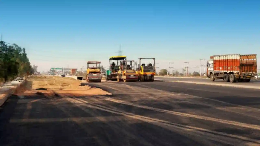 ಶಿರಸಿ–ಕುಮುಟ ರಸ್ತೆ ಸಂಚಾರ ನಿರ್ಬಂಧ: ಒಂದು ವರ್ಷದ ಸಂಕಷ್ಟ ಮತ್ತು ಆರ್ಥಿಕ ನಷ್ಟದ ಕಠಿಣ ಸತ್ಯ