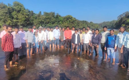 ಅಘನಾಶಿನಿ ನದಿಗೆ ಇಳಿದು ಹೋರಾಟಗಾರರ ಪ್ರತಿಜ್ಷೇ: ಪರಿಸರ ಮತ್ತು ಜನವಿರೋಧಿ ಯೋಜನೆ ತಡೆಯಲು ಸನ್ನಧ್ಧ - ರವೀಂದ್ರ ನಾಯ್ಕ