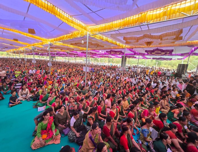 ನಿನ್ನೆ ದಿನ ನಮ್ಮ ಜನ ಕಡಲಿನಂತೆ ಬಂದರು