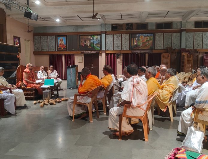 ಬೇಡ್ತಿ-ಅಘನಾಶಿನಿ ಕೊಳ್ಳ ಸಂರಕ್ಷಣಾ ಸಮಿತಿಯ ಮಹತ್ವದ ಸಭೆ: ರಾಜಕೀಯ ಮುಖಂಡರಿಗೆ ಸಂಯಮದಿಂದ ಇರಲು ಕಿವಿಮಾತು