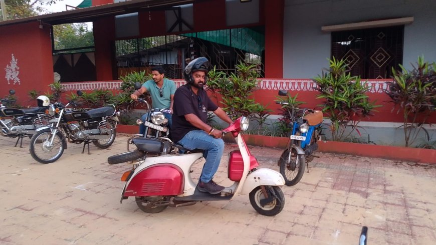 ಶಿರಸಿಯಲ್ಲಿ ಗತಕಾಲದ ವೈಭವ ಸಾರಿದ 'ವಿಂಟೇಜ್ ಬೈಕ್ ಪ್ರದರ್ಶನ': ಜನಮನ ಸೆಳೆದ 50ಕ್ಕೂ ಹೆಚ್ಚು ಕ್ಲಾಸಿಕ್ ವಾಹನಗಳು