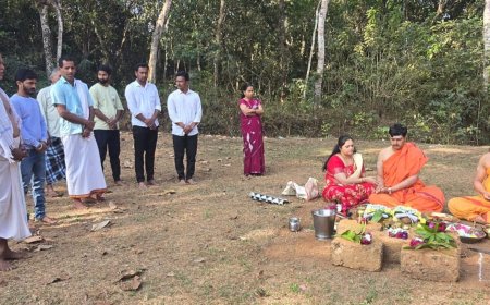 ದೇವಸ್ಥಾನದ ಮರುನಿರ್ಮಾಣಕ್ಕೆ ಬ್ಯಾಗದ್ದೆ ಊರಿನವರ ಜೊತೆ ಅನಂತಮೂರ್ತಿ ಸಂಕಲ್ಪ