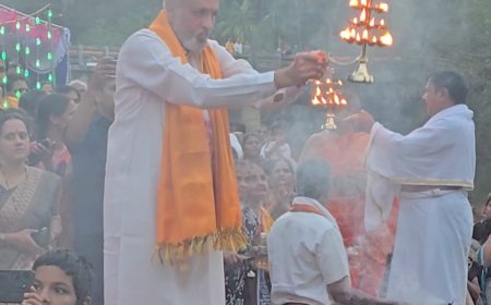 ಬಾಳೂರಿನ ಅಘನಾಶಿನಿ ತೀರದಲ್ಲಿ ಭಕ್ತಿ ಪರವಶತೆ: 'ಅಘನಾಶಿನಿ ಆರತಿ'ಯಲ್ಲಿ ಪಾಲ್ಗೊಂಡ ಸಂಸದ ವಿಶ್ವೇಶ್ವರ ಹೆಗಡೆ ಕಾಗೇರಿ