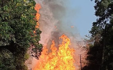 ಅಂಕೋಲಾ ಬಳಿ ಮೈ ನಡುಗಿಸಿದ 'ಅಗ್ನಿಪ್ರಳಯ': ಪೆಟ್ರೋಲ್ ಟ್ಯಾಂಕರ್ ಸ್ಫೋಟಕ್ಕೆ ನಡುಗಿದ ರಾಷ್ಟ್ರೀಯ ಹೆದ್ದಾರಿ!