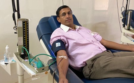 ರಕ್ತದಾನದ ಶತಕ ಸಿಡಿಸುವತ್ತ ಡಾ. ದಿನೇಶ್ ಹೆಗಡೆ: 71ನೇ ಬಾರಿ ರಕ್ತ ನೀಡಿ ಸಮಾಜಕ್ಕೆ ಮಾದರಿ!