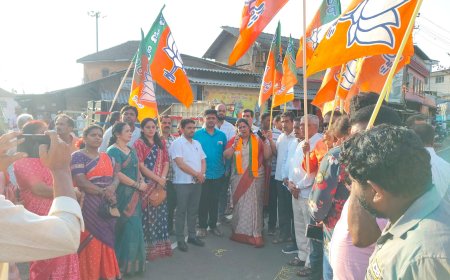 ಯಲ್ಲಾಪುರದಲ್ಲಿ ಕೇಸರಿ ಅಲೆ: ಪಂಚರಾಜ್ಯ ಚುನಾವಣಾ ಫಲಿತಾಂಶಕ್ಕೆ ಬಿಜೆಪಿ ಕಾರ್ಯಕರ್ತರ ಹರ್ಷೋದ್ಗಾರ!