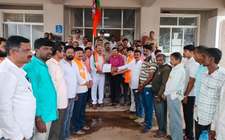 ಪಟ್ಟಣ ಪಂಚಾಯತ್ ಜಾಗವನ್ನು ಉರ್ದು ಶಾಲೆಗೆ ಕೊಡುವ ಹುನ್ನಾರ: ಬಿಜೆಪಿ ಪ್ರತಿಭಟನೆ 