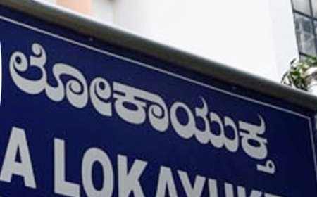 ಮುಂಡಗೋಡದಲ್ಲಿ ಲಂಚ ಸ್ವೀಕರಿಸುತ್ತಿದ್ದ ಕಂದಾಯ ನಿರೀಕ್ಷಕ ಲೋಕಾಯುಕ್ತ ಬಲೆಗೆ