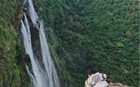 ಜೋಗ ಜಲಪಾತದಲ್ಲಿ ಅಪಾಯಕಾರಿ ಸಾಹಸ; ವಿಡಿಯೋ ವೈರಲ್ ಮಾಡಿದ ಮೂವರ ವಿರುದ್ಧ ಪ್ರಕರಣ ದಾಖಲು