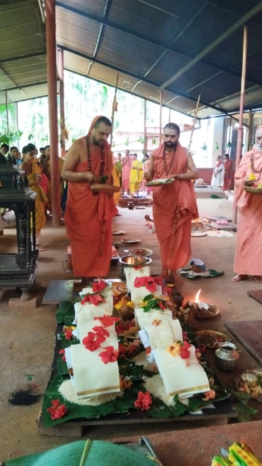 ಸ್ವರ್ಣವಲ್ಲೀ ಶ್ರೀಗಳ 59ನೇ ವರ್ಧಂತಿ ಉತ್ಸವ; ರಕ್ತದಾನ, ಆರೋಗ್ಯ ಶಿಬಿರಕ್ಕೆ ಭರ್ಜರಿ ಸ್ಪಂದನೆ