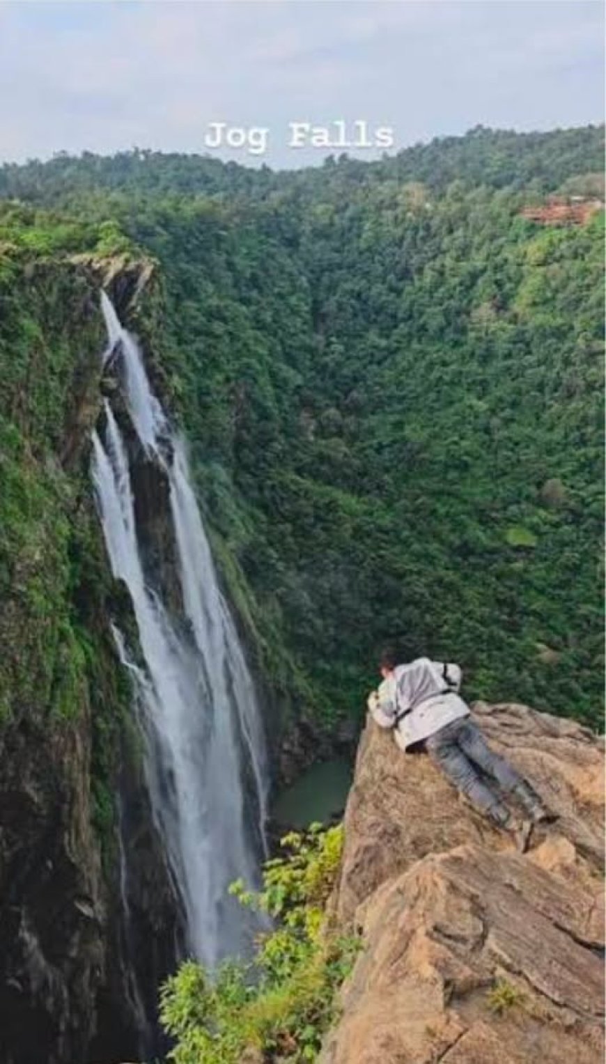 ಜೋಗ ಜಲಪಾತದಲ್ಲಿ ಅಪಾಯಕಾರಿ ಸಾಹಸ; ವಿಡಿಯೋ ವೈರಲ್ ಮಾಡಿದ ಮೂವರ ವಿರುದ್ಧ ಪ್ರಕರಣ ದಾಖಲು