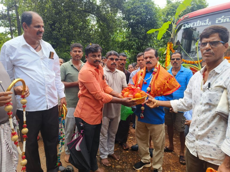 ಕುಮಟಾ–ಕತಗಾಲ ಕಬ್ಬರಗಿಗೆ ನೂತನ ಬಸ್‌ ಸೇವೆ ಆರಂಭ; ಶಾಸಕ ದಿನಕರ ಶೆಟ್ಟಿ ಚಾಲನೆ, ಗ್ರಾಮಸ್ಥರ ಬಹುಕಾಲದ ಕನಸು ನನಸು