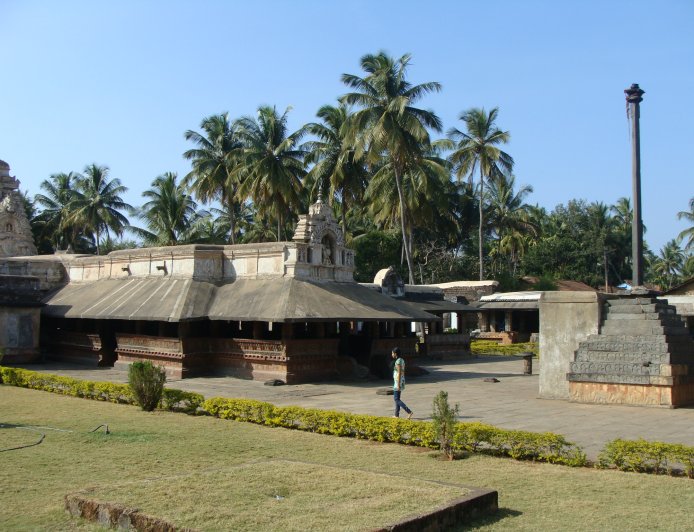 ಬನವಾಸಿ ಮಧುಕೇಶ್ವರ ದೇವಸ್ಥಾನ: ಸೋರಿಕೆ ನಿಂತಿತು, ಆದರೆ ಪ್ರಶ್ನೆಗಳು ನಿಂತಿಲ್ಲ