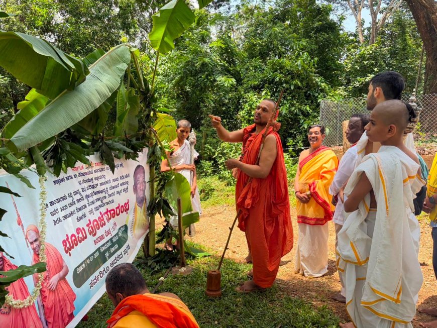ಶಾಲ್ಮಲಾ ತೀರದ ಸ್ನಾನಘಟ್ಟಕ್ಕೆ ಸಂಪರ್ಕ ರಸ್ತೆ: ₹5 ಲಕ್ಷ ವೆಚ್ಚದ ಸಿಸಿ ರಸ್ತೆ ಕಾಮಗಾರಿಗೆ ಭೂಮಿಪೂಜೆ