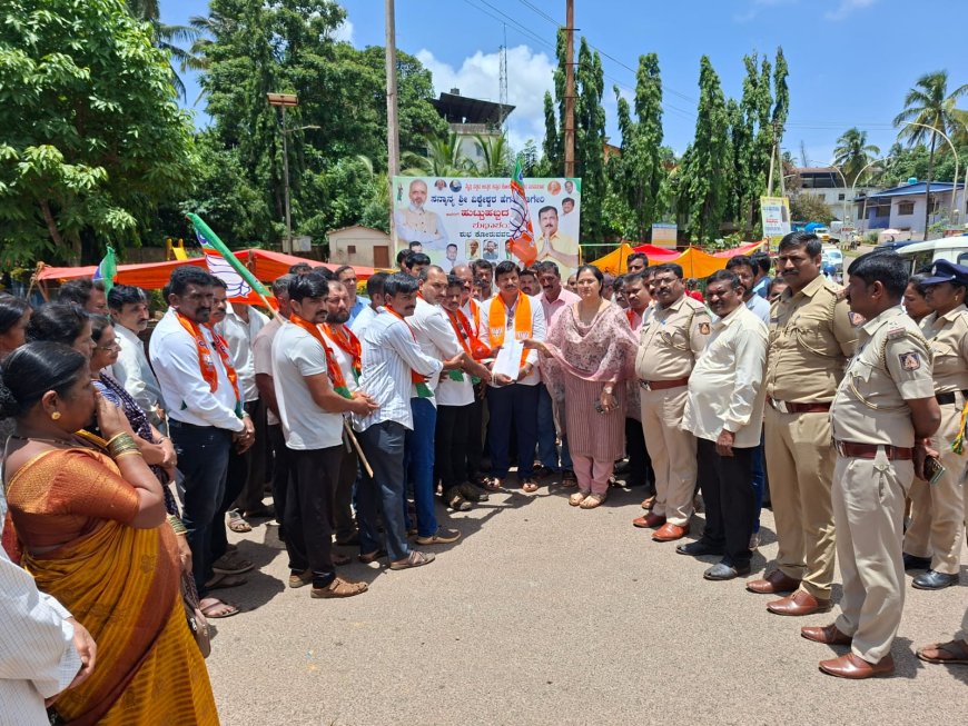 ಸಿದ್ದಾಪುರ ಸರ್ಕಾರಿ ಆಸ್ಪತ್ರೆಯಲ್ಲಿ ವೈದ್ಯರ ಕೊರತೆ ಖಂಡಿಸಿ ಬಿಜೆಪಿ ಯುವ ಮೋರ್ಚಾ ಪ್ರತಿಭಟನೆ; 'ಶಾಸಕರ ನಿರ್ಲಕ್ಷದಿಂದ ಆರೋಗ್ಯ ಸೇವೆ ಹದಗೆಟ್ಟಿದೆ' ಆರೋಪ