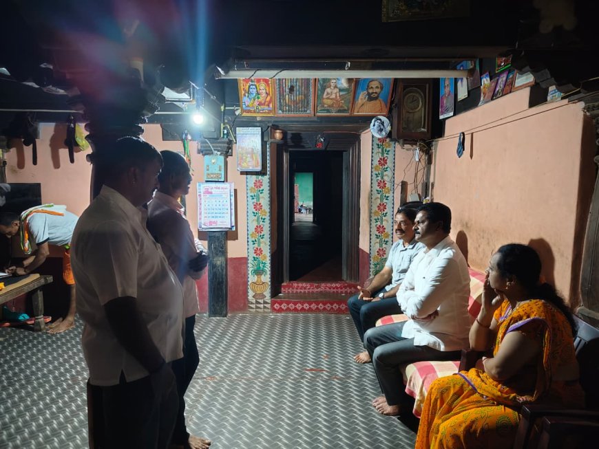 ಅಗ್ನಿ ಅವಘಡದಲ್ಲಿ ಅಡಿಕೆ ಬೆಳೆ ಕಳೆದುಕೊಂಡ ರೈತನ ಮನೆಗೆ ಶಾಸಕ ಭೀಮಣ್ಣ ನಾಯ್ಕ್ ಭೇಟಿ; ಸೂಕ್ತ ಪರಿಹಾರದ ಭರವಸೆ