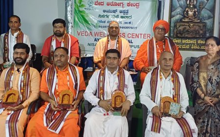 ಆಧ್ಯಾತ್ಮ ಮತ್ತು ಆರೋಗ್ಯ ಹೂವು-ಪರಿಮಳದಂತೆ ಅವಿನಾಭಾವ; ಮನಸ್ಸಿನ ಸ್ಥಿರತೆಯೇ ಸುಖೀ ಜೀವನದ ಗುಟ್ಟು: ವಿಭೂತಿಪುರ ಮಠದ ಶ್ರೀ ಮಹಾಂತಲಿಂಗ ಶಿವಾಚಾರ್ಯ ಸ್ವಾಮೀಜಿ