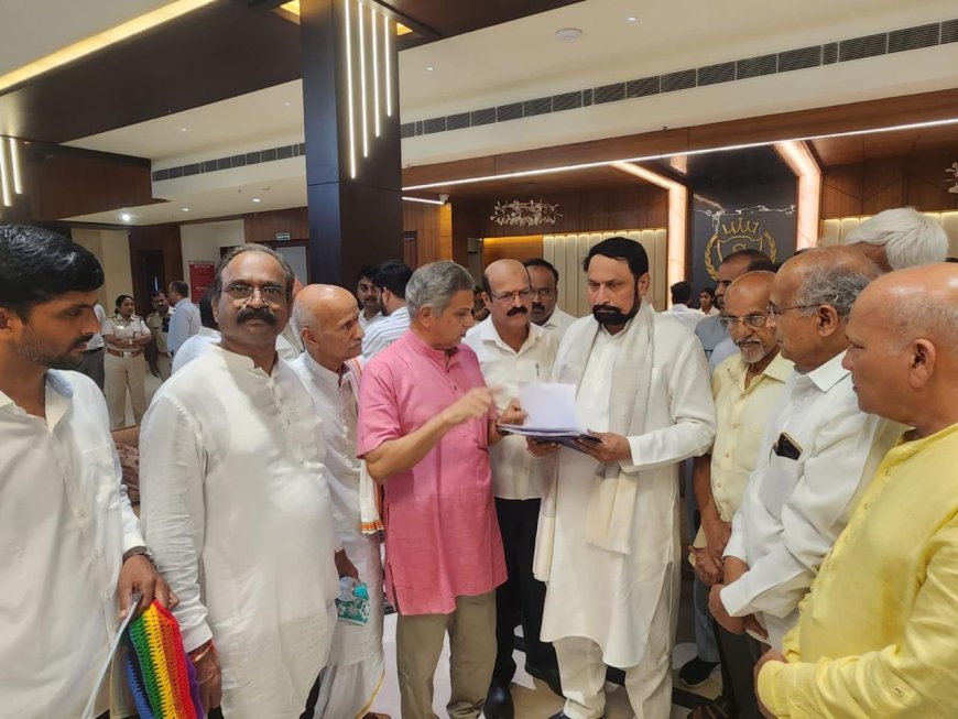 ಬೇಡ್ತಿ–ಅಘನಾಶಿನಿ ಯೋಜನೆ ಕೈಬಿಡುವಂತೆ ಆಗ್ರಹ: ಉಸ್ತುವಾರಿ ಸಚಿವ ಲಕ್ಷ್ಮಣ ಸವದಿ ಭೇಟಿ ಮಾಡಿದ ಬೇಡ್ತಿ ಸಮಿತಿ ನಿಯೋಗ