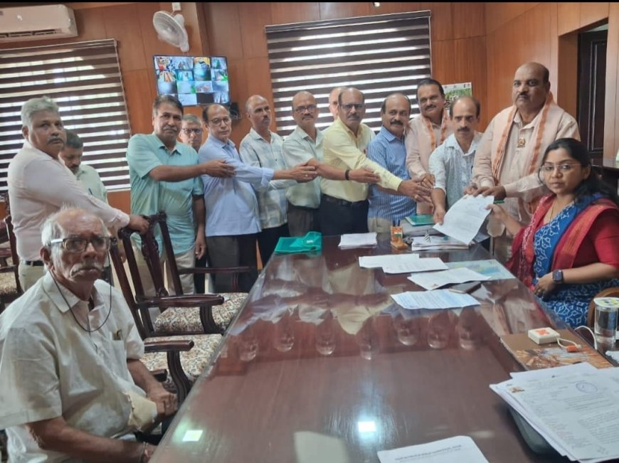 ಸರ್ವೋಚ್ಚ ನ್ಯಾಯಾಲಯದ ತೀರ್ಪು ಬರುವವರೆಗೆ ದೇವಾಲಯಗಳ ಆಡಳಿತಾತ್ಮಕ ಪ್ರಕ್ರಿಯೆ ಸ್ಥಗಿತಕ್ಕೆ ಮನವಿ