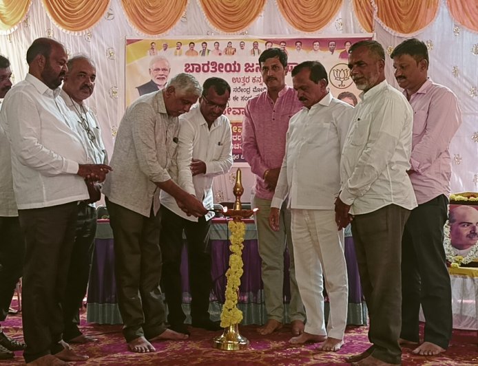 ರಾಜಕೀಯ ಜೀವನದಲ್ಲಿ ಕಪ್ಪು ಚುಕ್ಕೆಯೇ ಇಲ್ಲದ ನಾಯಕ ನರೇಂದ್ರ ಮೋದಿ: ದಿನಕರ ಶೆಟ್ಟಿ